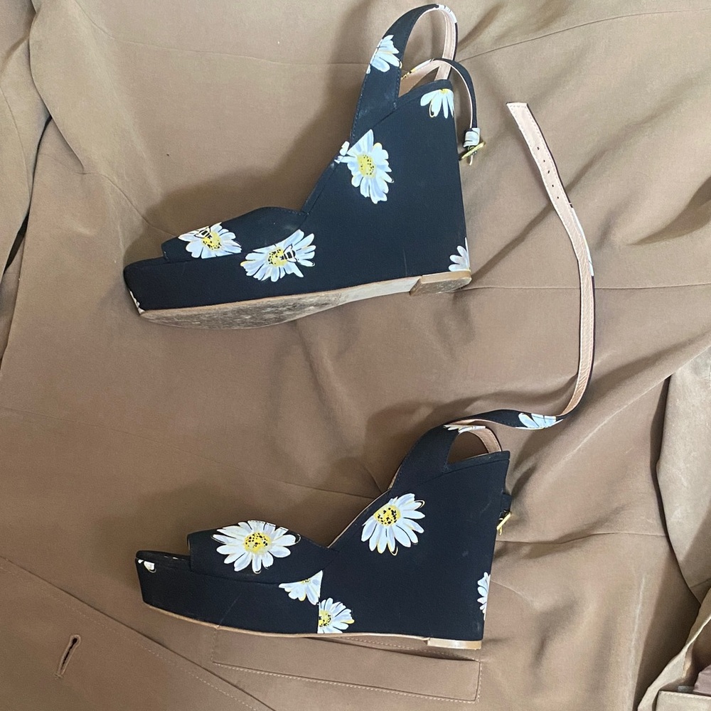 Kate Spade Black Daisy Wedge Sandals - Picture 6 of 7